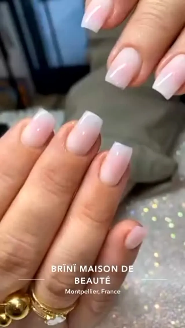 French ombré rose réalisée à l'onglerie de BRÏNÏ